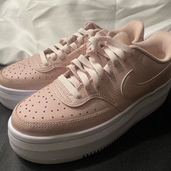 Women’s Sale ‼️ $49 Nike Pastel Pink * New - Picture 6 of 9